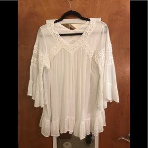 Pretty White Tunic